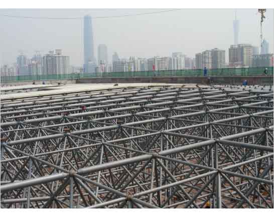 甘南新建铁路干线广州调度网架工程